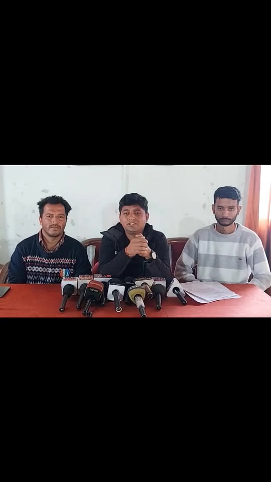 धर्मशाला : NSUI के कार्यकर्त्ता कर रहे प्रेस वार्ता देखिए लाइव…