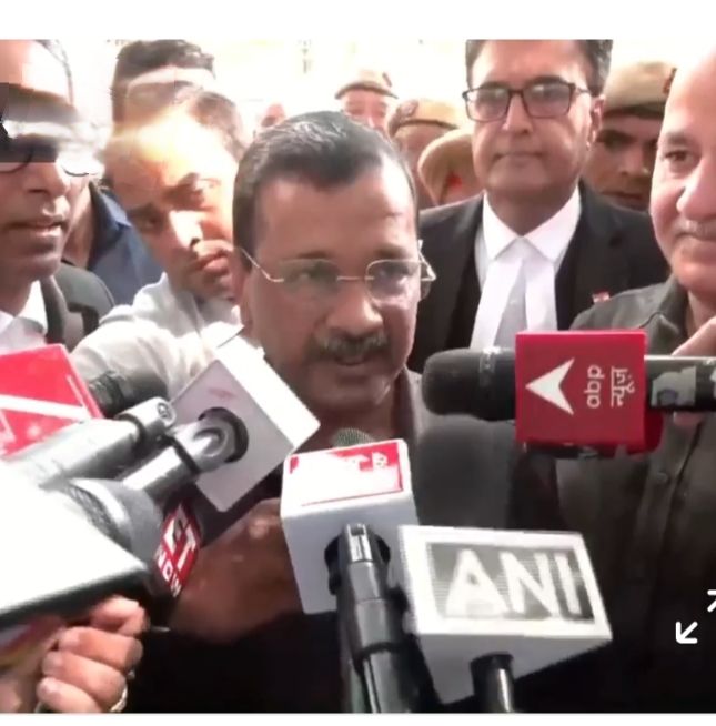 राउज एवेन्यू कोर्ट ने दिल्ली एक्साइज पॉलिसी मामले में अरविंद केजरीवाल, मनीष सिसो…