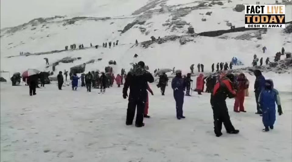 हिमाचल के ऊपरी क्षेत्रो वाले इलाको में हिमपात 
#factlivetoday #facebookreelsvira…