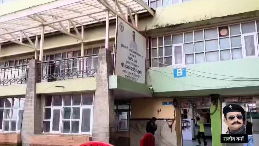 शिमला में बारिश, और तापमान में गिरावट 
खास रिपोर्ट :राजीव वर्मा 
#newsupdate2026…