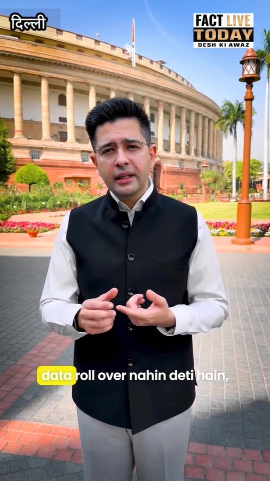 Silenced, not defeated

My message to the ‘aam aadmi’

—

खामोश करवाया गया हूँ, …