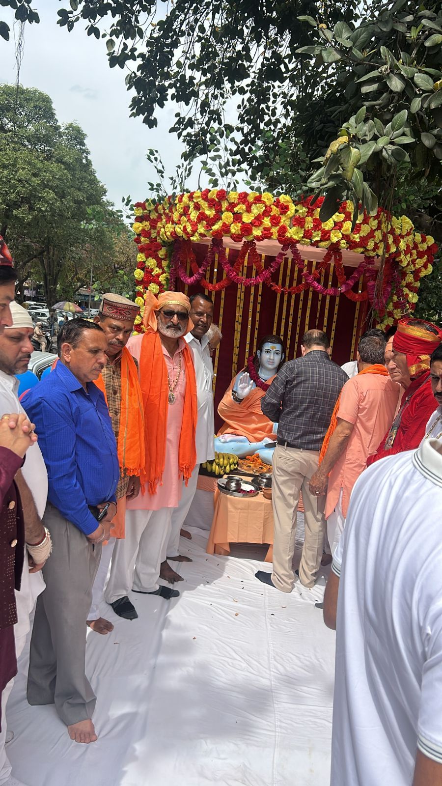 श्री सिद्ध बाबा बालक नाथ जी की 23वीं विशाल शोभा यात्रा भव्य रूप से निकाली गई
– ब…