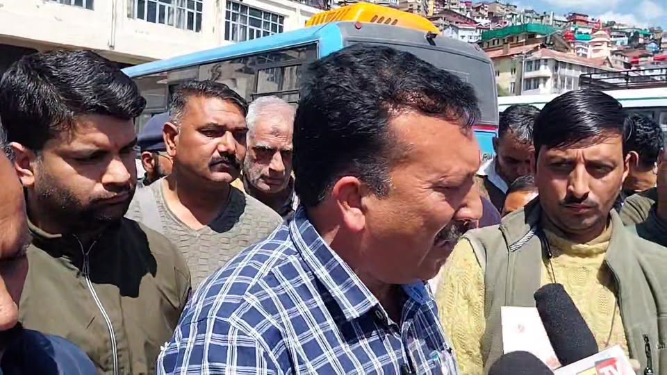 शिमला  : HRTC परिचालक के साथ फिर मार#पीट,चालक परिचालक यूनियन के अध्यक्ष मान सिंह…