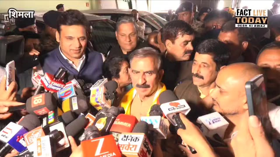 Cm inracts with media
महिला आरक्षण बिल पर हमारी पार्टी के वरिष्ठ नेताओं ने पहले …