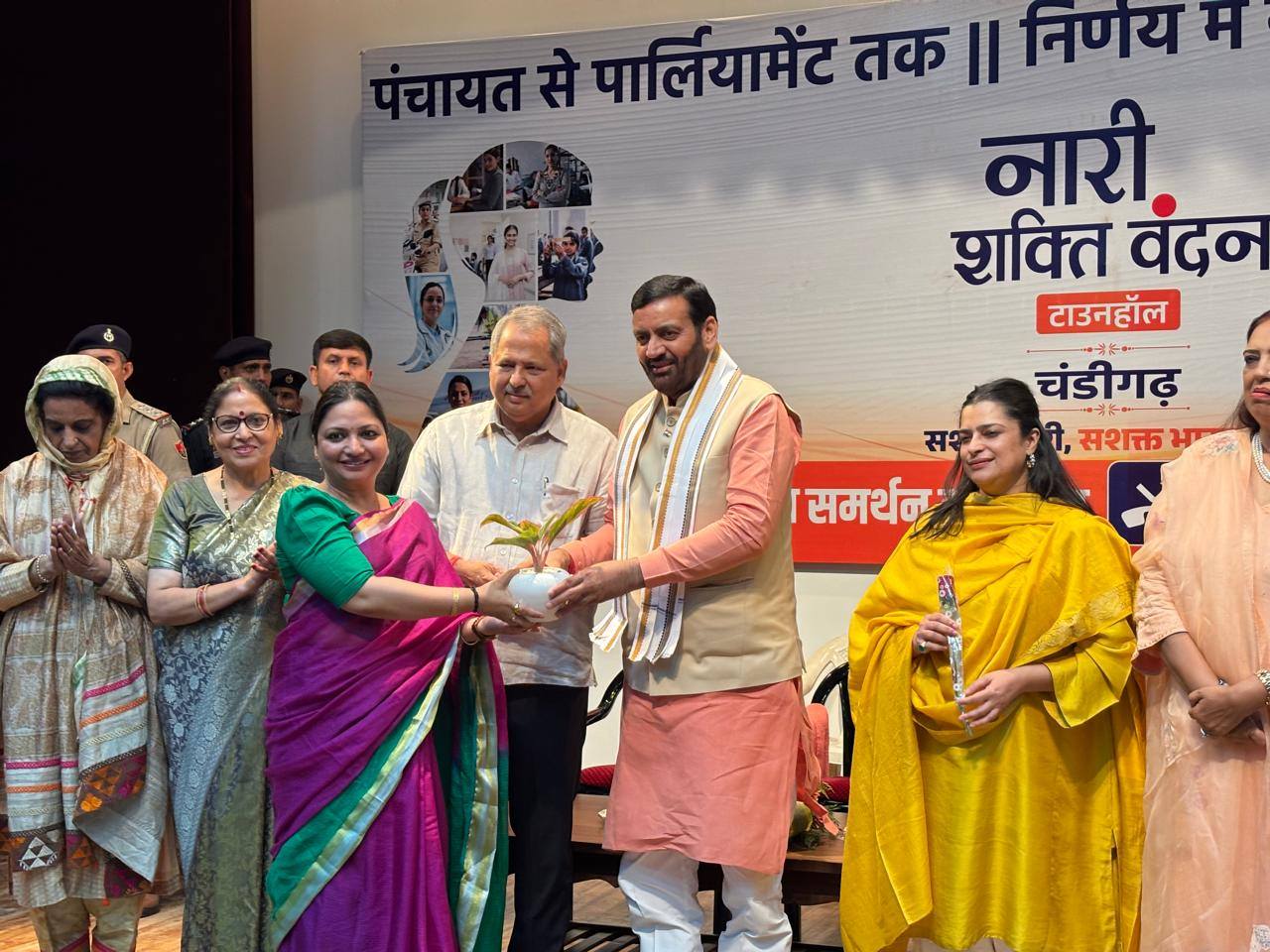 *‘नारी शक्ति वंदन अधिनियम’ महिला सशक्तिकरण की दिशा में ऐतिहासिक कदम: नायब सिंह स…