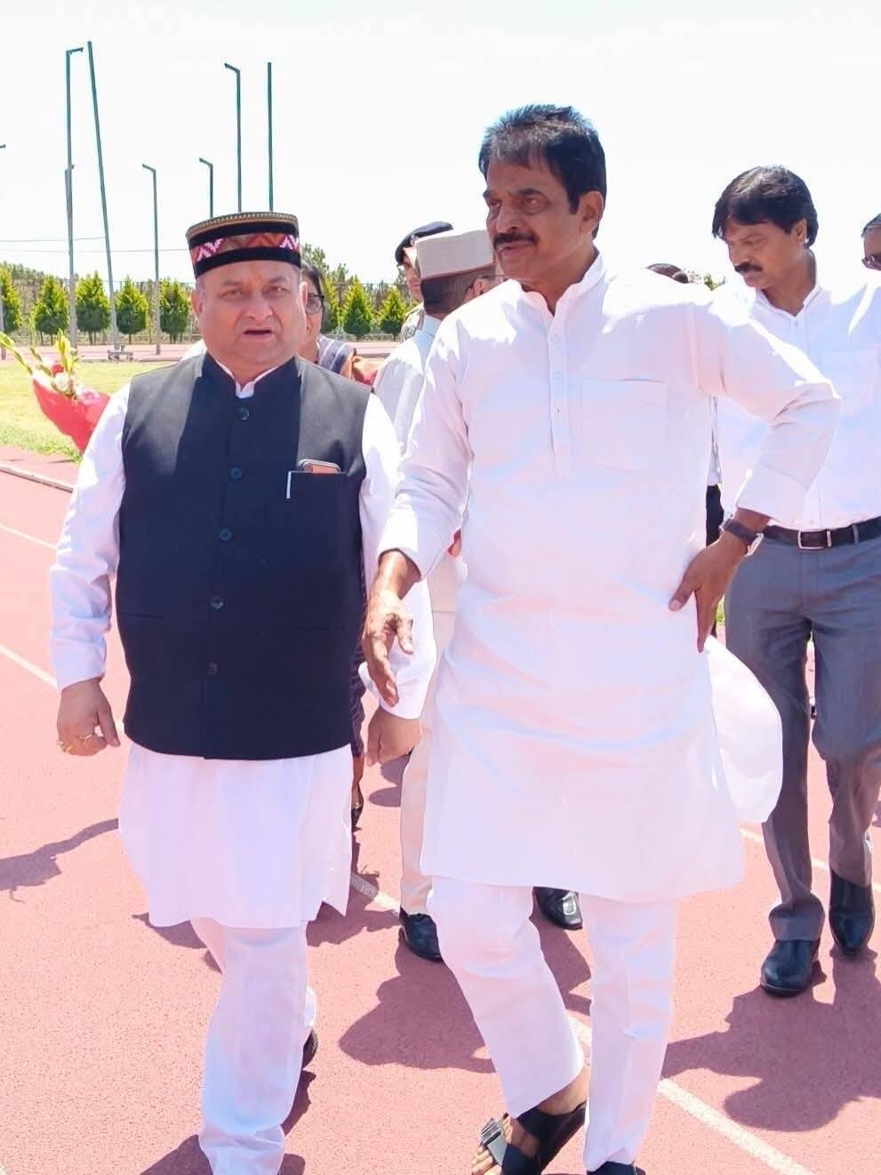 धर्मशाला पहुंचे कांग्रेस नेता केसी वेणुगोपाल, कांग्रेस के प्रशिक्षण शिविर में ले…