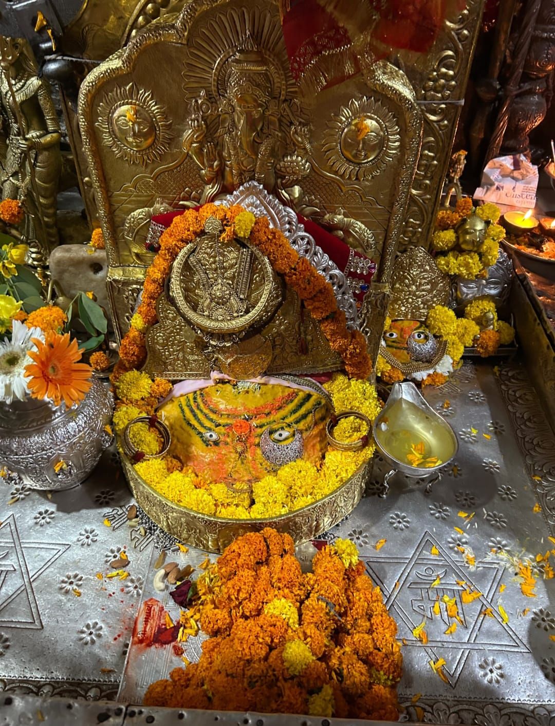 माँमाँमाँमाँमाँमाँमाँमाँ

          *ॐ जय माता दी जी 卐*

*▬▬▬ஜ۩۞۩ஜ▬▬▬ 01 जून 202…