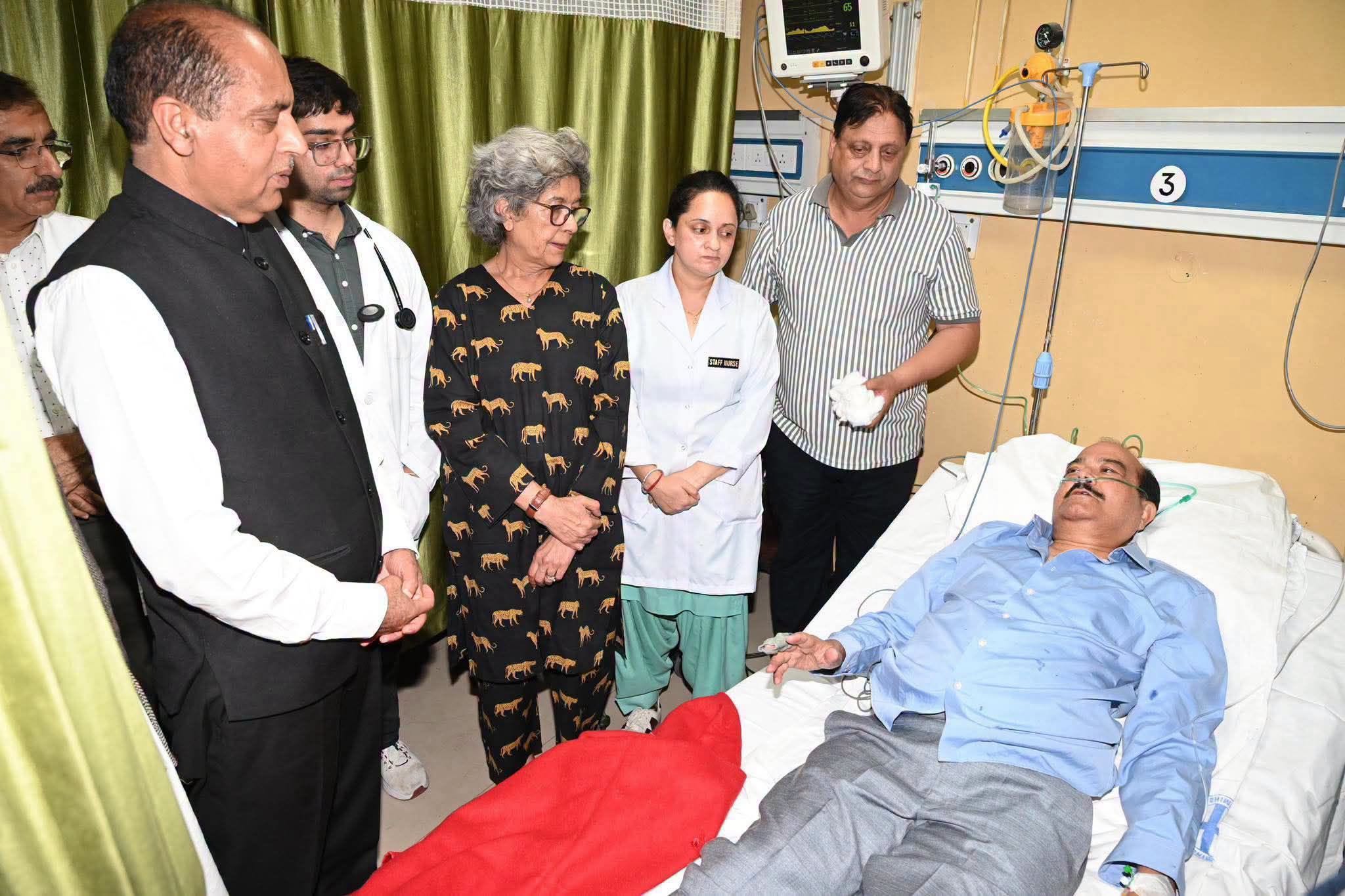#jairamthakurbjp  आईजीएमसी जाकर भारतीय जनता पार्टी के नेता एवं राज्यसभा सांसद आद…