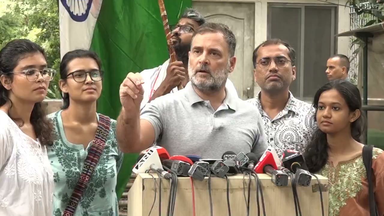 #Rahulgandhi \u092e\u094b\u0926\u0940 \u091c\u0940, \u0905\u092a\u0928\u0947 \”\…