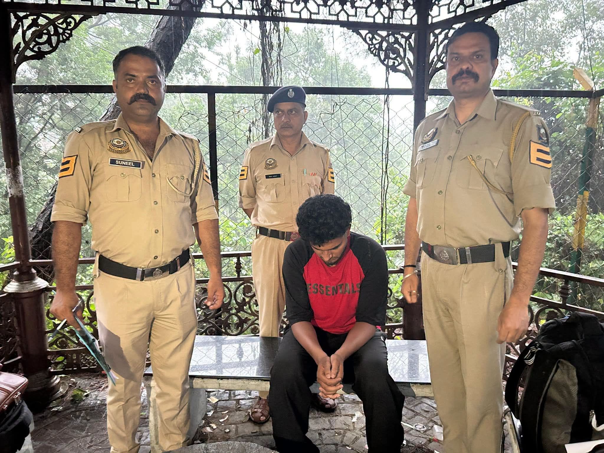 कांगड़ा पुलिस का एंटी-चिट्टा अभियान लगातार जारी 

थाना धर्मशाला पुलिस एवं CIA क…