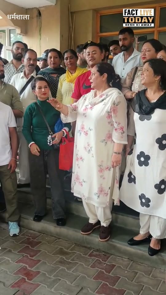 धर्मशाला – सुधीर ही सुधार है सुक्खू तो बेकार है का लगा नारा 
,हिमाचल प्रदेश सुखू…