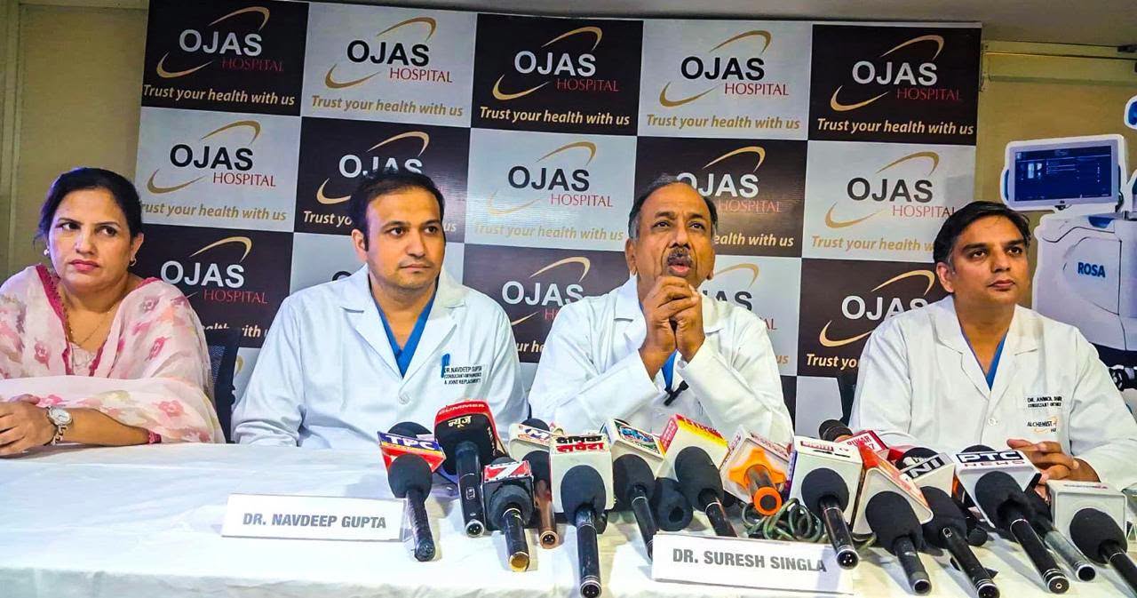 ओजस अस्पताल ने लांच की रोबोटिक नी-सिस्टम
पंचकूला: उन्नत रोबोटिक तकनीक को एक साथ …