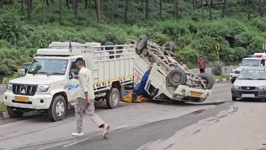हिमाचल प्रदेश में कालका-शिमला नेशनल हाईवे पर हादसों का सिलसिला थमने का नाम नहीं …